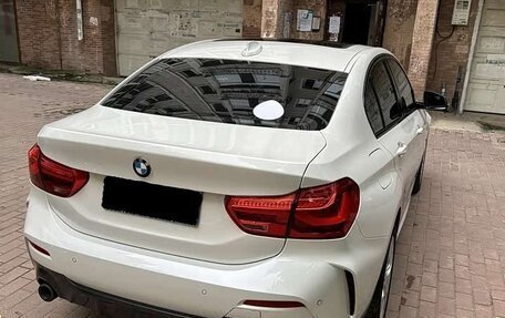 BMW 1 серия, 2022 год, 1 670 000 рублей, 4 фотография