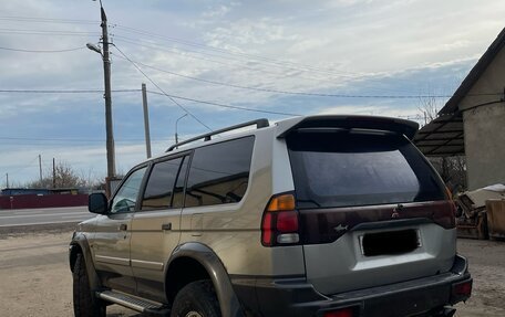 Mitsubishi Pajero Sport II рестайлинг, 2000 год, 415 000 рублей, 4 фотография
