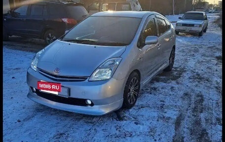 Toyota Prius, 2005 год, 549 000 рублей, 2 фотография