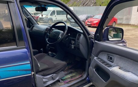 Toyota Hilux Surf III рестайлинг, 1996 год, 850 000 рублей, 10 фотография