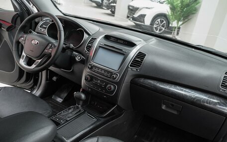 KIA Sorento II рестайлинг, 2013 год, 1 549 000 рублей, 6 фотография