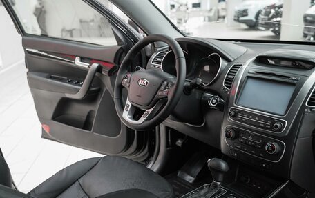 KIA Sorento II рестайлинг, 2013 год, 1 549 000 рублей, 13 фотография