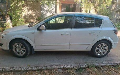 Opel Astra H, 2010 год, 620 000 рублей, 2 фотография