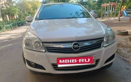 Opel Astra H, 2010 год, 620 000 рублей, 3 фотография