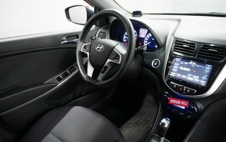 Hyundai Solaris II рестайлинг, 2011 год, 673 000 рублей, 11 фотография