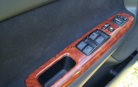 Toyota Camry V40, 2002 год, 1 700 000 рублей, 25 фотография