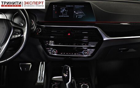 BMW 5 серия, 2020 год, 3 777 000 рублей, 15 фотография