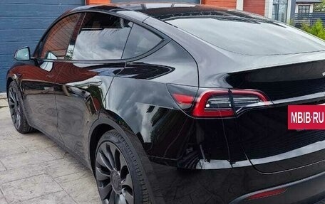 Tesla Model Y I, 2022 год, 4 500 000 рублей, 3 фотография