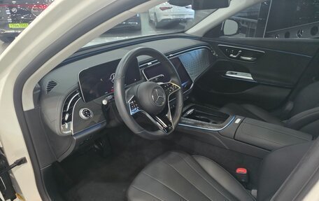 Mercedes-Benz E-Класс, 2025 год, 6 715 000 рублей, 6 фотография