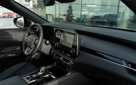 Lexus RX IV рестайлинг, 2025 год, 8 495 000 рублей, 10 фотография