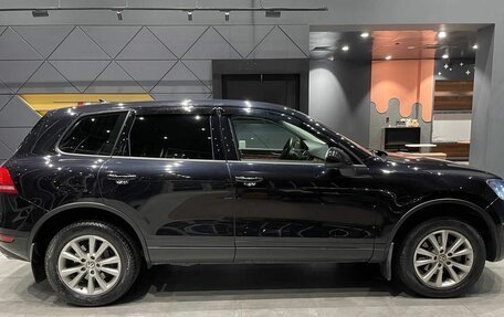 Volkswagen Touareg III, 2013 год, 2 500 000 рублей, 4 фотография