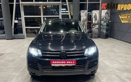Volkswagen Touareg III, 2013 год, 2 500 000 рублей, 2 фотография
