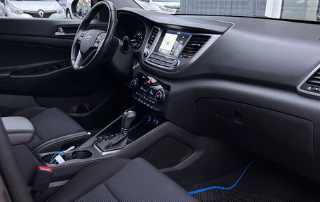 Hyundai Tucson III, 2018 год, 2 380 000 рублей, 12 фотография