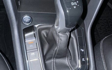 Volkswagen Tiguan II, 2021 год, 3 000 000 рублей, 8 фотография