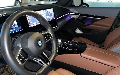 BMW 5 серия, 2025 год, 6 220 000 рублей, 6 фотография