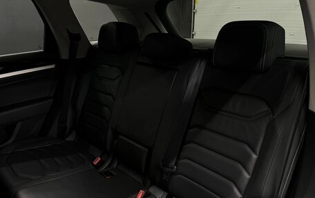 Volkswagen Touareg III, 2020 год, 5 799 900 рублей, 8 фотография