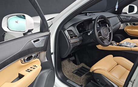 Volvo XC90 II рестайлинг, 2022 год, 5 300 000 рублей, 12 фотография