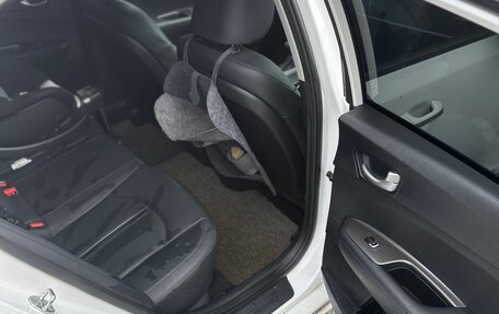 KIA K5 II, 2019 год, 2 200 000 рублей, 15 фотография