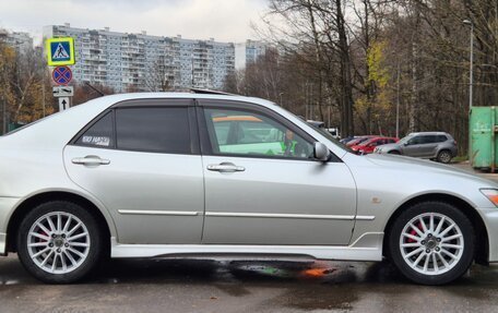 Toyota Altezza, 2001 год, 800 000 рублей, 14 фотография