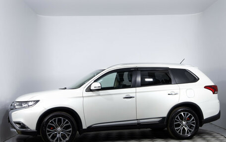 Mitsubishi Outlander III рестайлинг 3, 2015 год, 1 520 000 рублей, 8 фотография