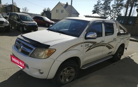 Toyota Hilux VII, 2010 год, 2 095 000 рублей, 2 фотография