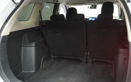 Mitsubishi Outlander III рестайлинг 3, 2018 год, 2 113 000 рублей, 10 фотография