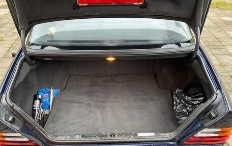 Mercedes-Benz W124, 1989 год, 345 000 рублей, 11 фотография