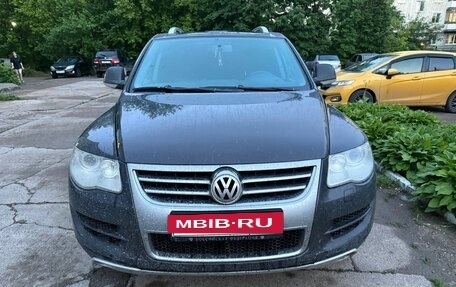 Volkswagen Touareg III, 2008 год, 1 000 000 рублей, 11 фотография