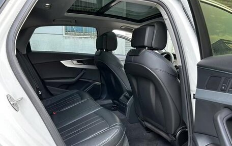 Audi A4, 2022 год, 2 719 000 рублей, 12 фотография