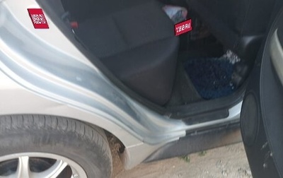 Toyota Ist II, 2002 год, 535 000 рублей, 1 фотография