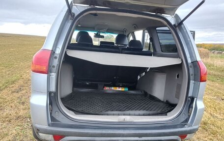 Mitsubishi Pajero Sport II рестайлинг, 2011 год, 1 400 000 рублей, 4 фотография