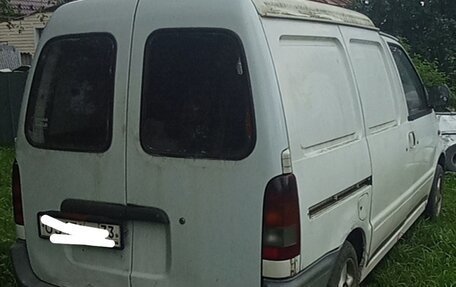 Nissan Largo III (W30), 1998 год, 250 000 рублей, 2 фотография