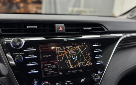 Toyota Camry, 2020 год, 3 890 000 рублей, 28 фотография