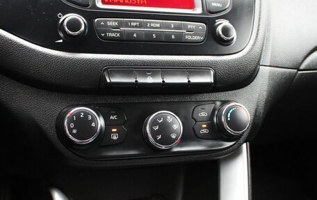 KIA cee'd III, 2013 год, 999 000 рублей, 15 фотография