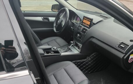 Mercedes-Benz C-Класс, 2009 год, 1 050 000 рублей, 6 фотография