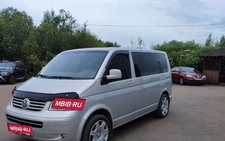 Volkswagen Caravelle T5, 2007 год, 1 750 000 рублей, 2 фотография
