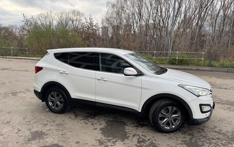 Hyundai Santa Fe III рестайлинг, 2013 год, 2 000 000 рублей, 3 фотография