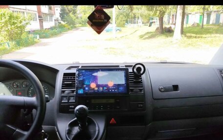 Volkswagen Caravelle T5, 2007 год, 1 750 000 рублей, 7 фотография