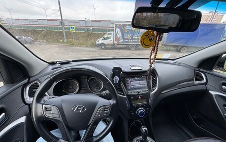 Hyundai Santa Fe III рестайлинг, 2013 год, 2 000 000 рублей, 14 фотография