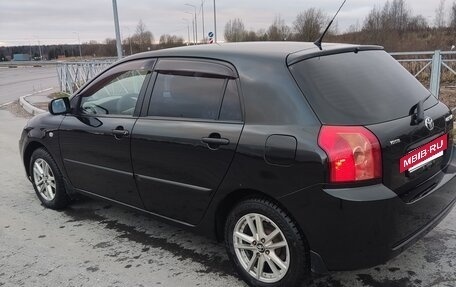 Toyota Corolla, 2005 год, 700 000 рублей, 2 фотография