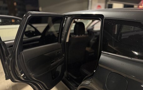 Mitsubishi Outlander III рестайлинг 3, 2020 год, 2 400 000 рублей, 9 фотография