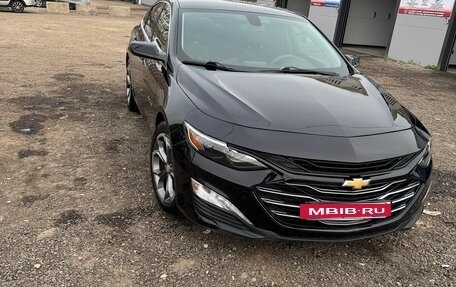 Chevrolet Malibu IX, 2020 год, 1 550 000 рублей, 2 фотография