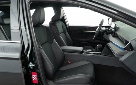 Toyota Camry, 2025 год, 5 048 888 рублей, 9 фотография