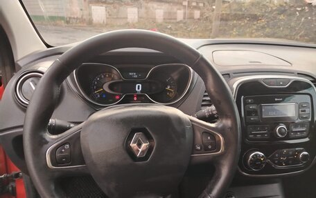 Renault Kaptur I рестайлинг, 2016 год, 1 199 999 рублей, 2 фотография