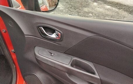 Renault Kaptur I рестайлинг, 2016 год, 1 199 999 рублей, 14 фотография