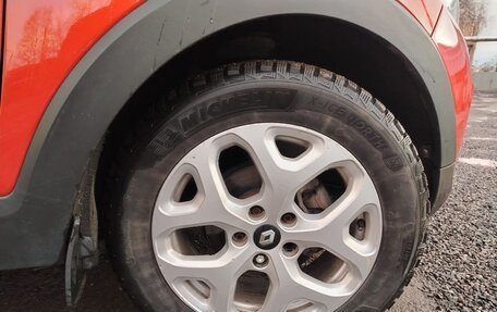 Renault Kaptur I рестайлинг, 2016 год, 1 199 999 рублей, 13 фотография