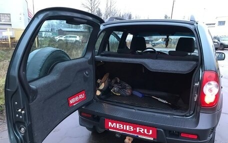 Chevrolet Niva I рестайлинг, 2016 год, 680 000 рублей, 8 фотография
