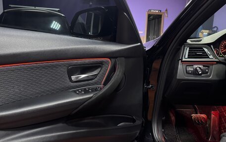 BMW 3 серия, 2015 год, 2 300 000 рублей, 29 фотография