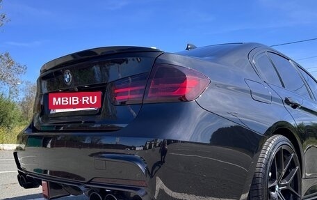 BMW 3 серия, 2015 год, 2 300 000 рублей, 22 фотография