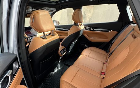 Geely Atlas, 2025 год, 2 900 000 рублей, 12 фотография